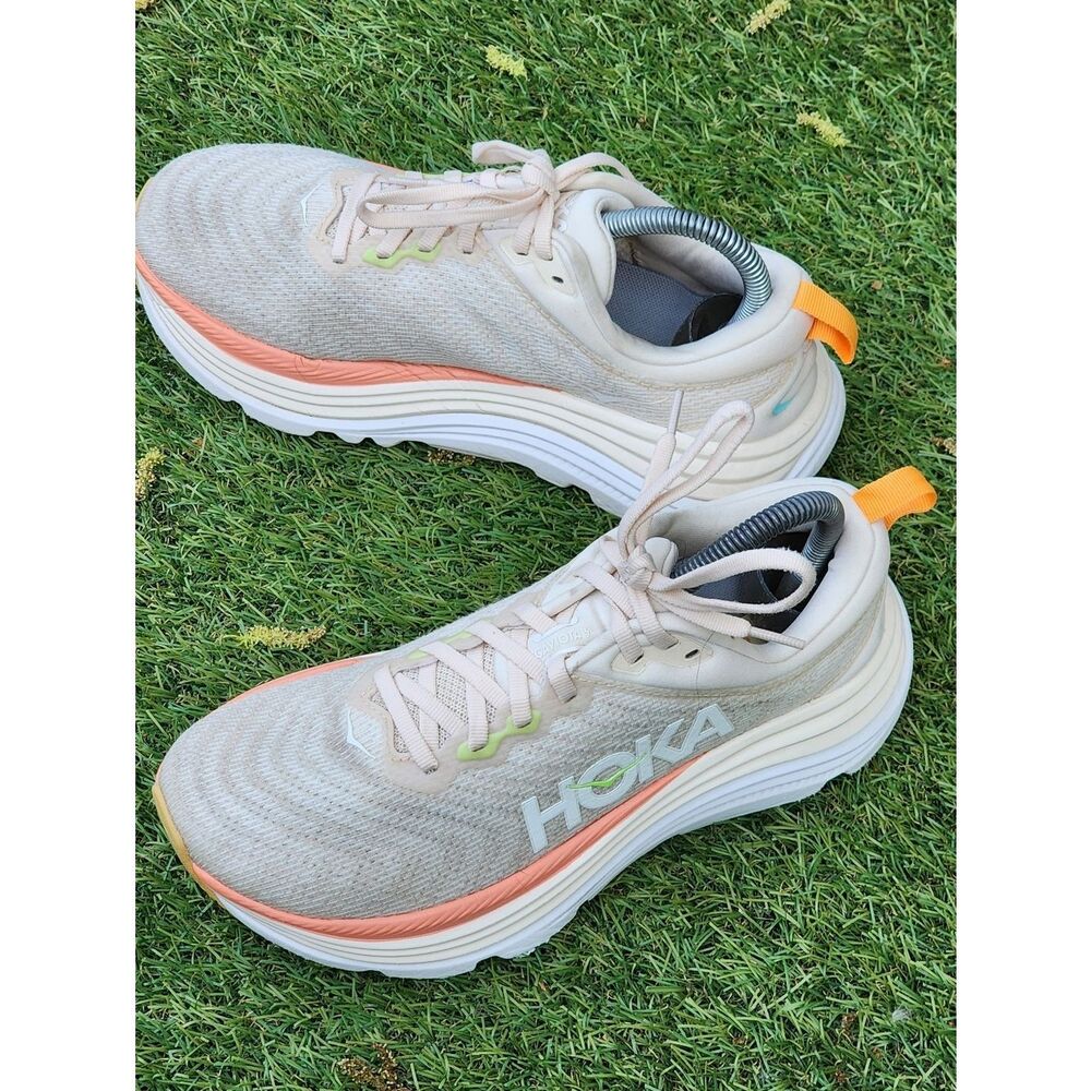 HOKA GAVIOTA 5 - Womens Sneakers - SIZE 7B -- Please See All Pictures